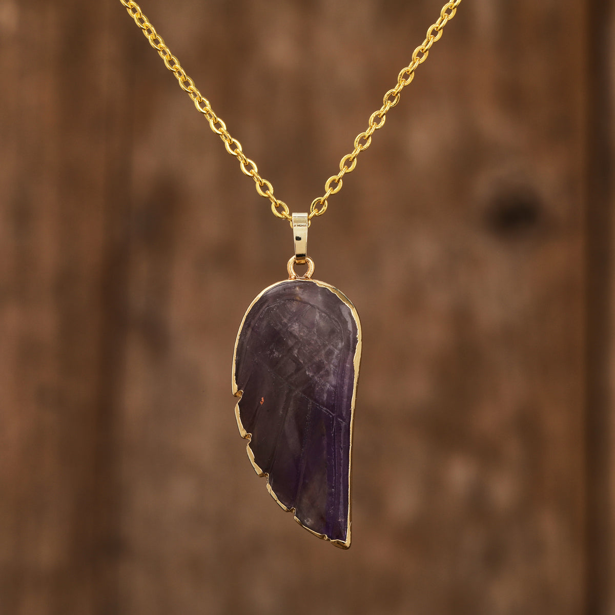Colar Asa de Anjo de Ametista Natural Banhado a Ouro 18K