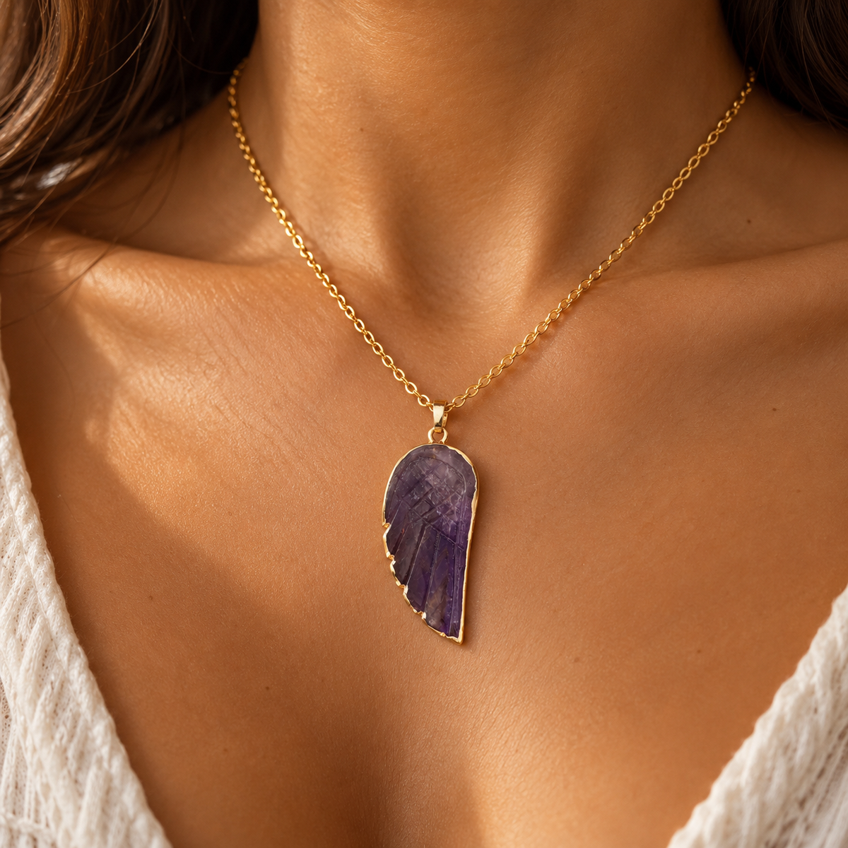 Colar Asa de Anjo de Ametista Natural Banhado a Ouro 18K