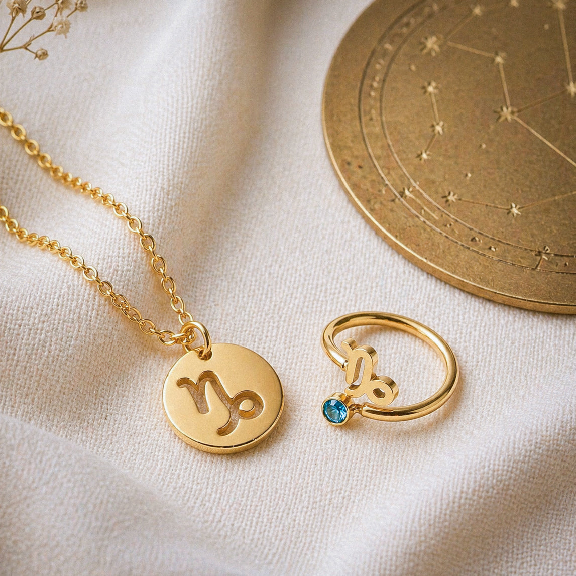Conjunto AstroChic Banhado a Ouro - Signo de Capricórnio